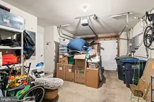 2729 Unicorn Ln NW, Washington, DC 20015 - Photo 38