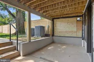 1334 Longfellow St NW, Washington, DC 20011 - Photo 44