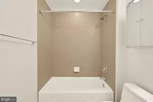 2125 14th St NW, Washington, DC 20009 - Photo 20