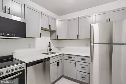 1690 Euclid Street NW #A, Washington, DC 20009 - Photo 12