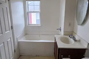 5002 Kimi Gray Ct SE, Washington, DC 20019 - Photo 10