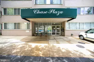 5406 Connecticut Ave NW, Washington, DC 20015 - Photo 12