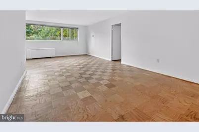 4600 Connecticut Avenue NW #223, Washington, DC 20008 - Photo 4