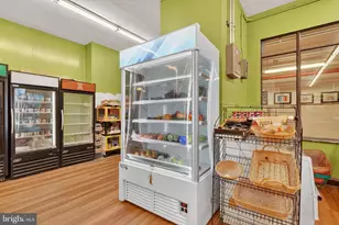 4000 Cathedral Ave NW, Washington, DC 20016 - Photo 32