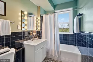 4000 Cathedral Ave NW, Washington, DC 20016 - Photo 24