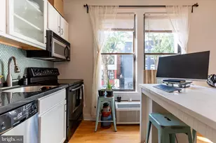 1822 15th St NW, Washington, DC 20009 - Photo 2