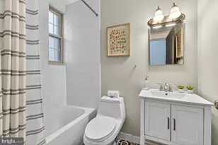 3026 Wisconsin Ave NW, Washington, DC 20016 - Photo 18