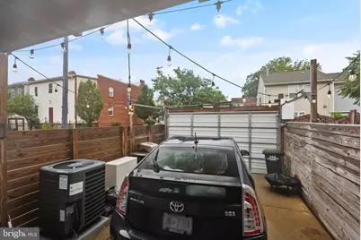 2000 E E Street NE, Washington, DC 20002 - Photo 26