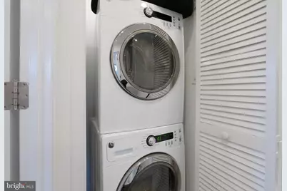 2000 E E Street NE, Washington, DC 20002 - Photo 22