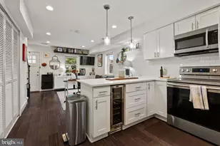 2000 E E Street NE, Washington, DC 20002 - Photo 10