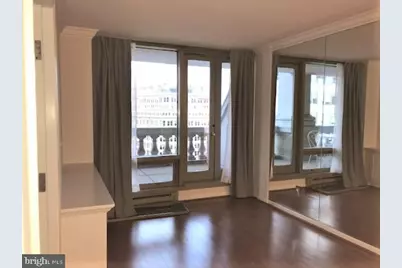 701 NW Pennsylvania Avenue NW #1115, Washington, DC 20004 - Photo 14