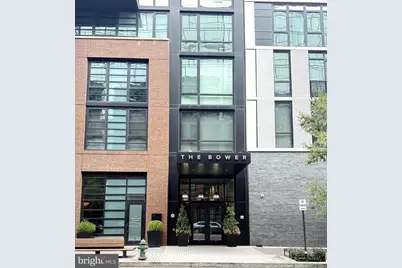 1300 4th Street SE #402, Washington, DC 20003 - Photo 2