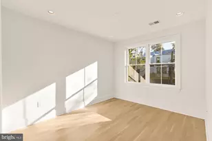 1010 I St NE, Washington, DC 20002 - Photo 32