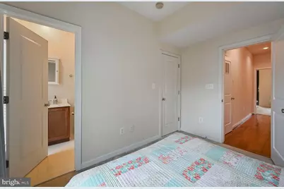 311 I Street SE, Washington, DC 20003 - Photo 16