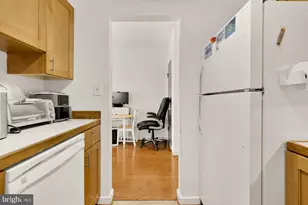 406 15th St SE, Washington, DC 20003 - Photo 32
