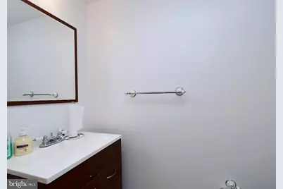 815 4th Street NE, Washington, DC 20002 - Photo 10