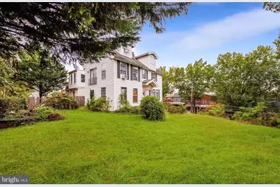 4225 Gault Place NE, Washington, DC 20019 - Photo 4