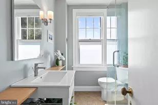 3217 Reservoir Rd NW, Washington, DC 20007 - Photo 18