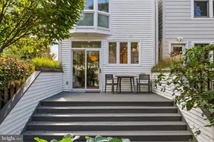 3217 Reservoir Rd NW, Washington, DC 20007 - Photo 24