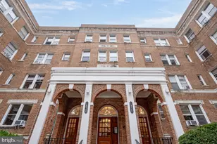1820 Clydesdale Pl NW, Washington, DC 20009 - Photo 2