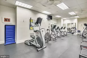 4201 Cathedral Ave NW, Washington, DC 20016 - Photo 46