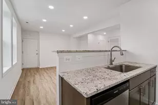 303 Seaton Pl NE, Washington, DC 20002 - Photo 12