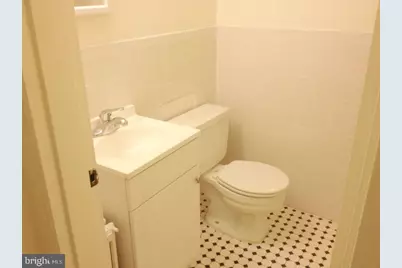 3901 Tunlaw Road NW #401, Washington, DC 20007 - Photo 10