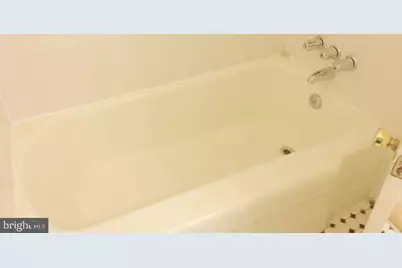 3901 Tunlaw Road NW #401, Washington, DC 20007 - Photo 12