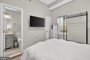 133 7th St SE, Washington, DC 20003 - Photo 14