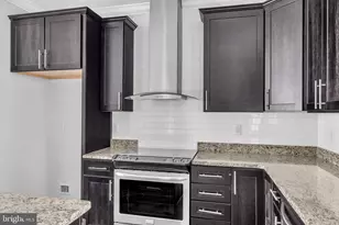 437 Woodcrest Dr SE, Washington, DC 20032 - Photo 8