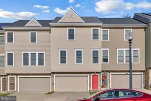 437 Woodcrest Dr SE, Washington, DC 20032 - Photo 1