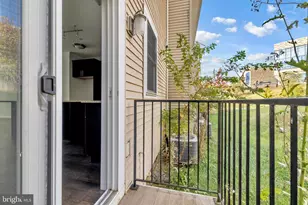 437 Woodcrest Dr SE, Washington, DC 20032 - Photo 14