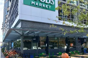 1025 1st St SE, Washington, DC 20003 - Photo 42