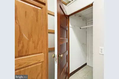 2256 Cathedral Avenue NW, Washington, DC 20008 - Photo 20