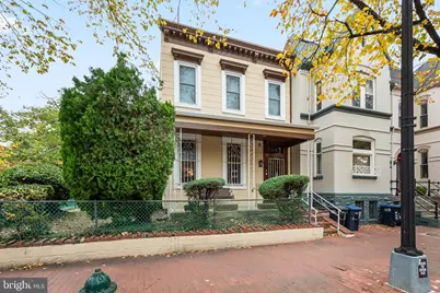 351 11th Street SE, Washington, DC 20003 - Photo 2