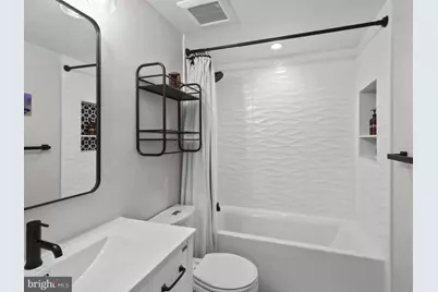 910 8th Street NE, Washington, DC 20002 - Photo 44