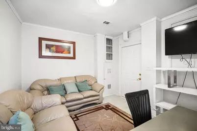 1729 L Street NE, Washington, DC 20002 - Photo 8