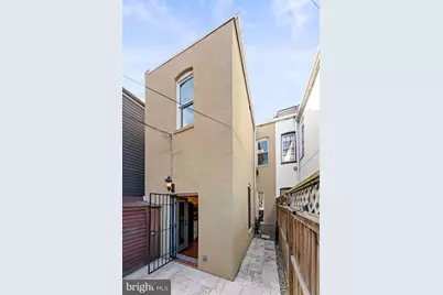 1218 G Street SE, Washington, DC 20003 - Photo 16