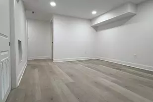 726 Roxboro Pl NW, Washington, DC 20011 - Photo 18