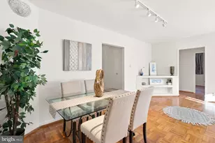 4200 Cathedral Ave NW, Washington, DC 20016 - Photo 28