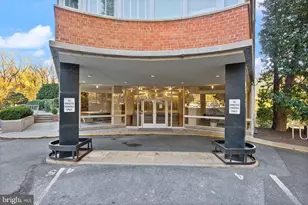 4200 Cathedral Ave NW, Washington, DC 20016 - Photo 6