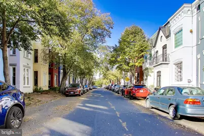 1238 Linden Place NE, Washington, DC 20002 - Photo 4