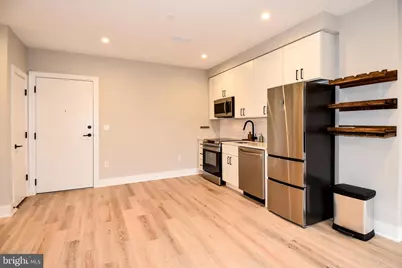 1016 17th Place NE #103, Washington, DC 20002 - Photo 2