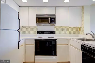 701 Pennsylvania Avenue NW #1114, Washington, DC 20004 - Photo 28