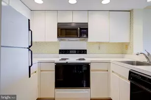 701 Pennsylvania Ave NW, Washington, DC 20004 - Photo 28