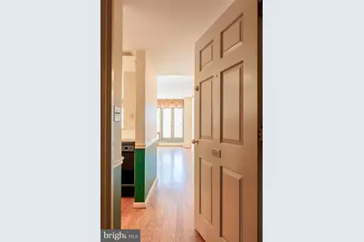 701 Pennsylvania Avenue NW #1114, Washington, DC 20004 - Photo 4