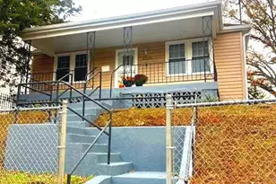 5109 Bass Pl SE, Washington, DC 20019 - Photo 6