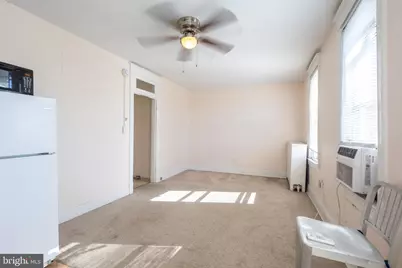 6 Barney Circle SE #3, Washington, DC 20003 - Photo 2