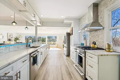 2528 Elvans Road SE, Washington, DC 20020 - Photo 2