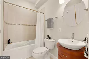 1934 4th St NW, Washington, DC 20001 - Photo 32